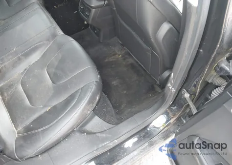 2013 Ford Fusion Titanium z USA, uszkodzony, nr VIN 3FA6P0K9XDR278000